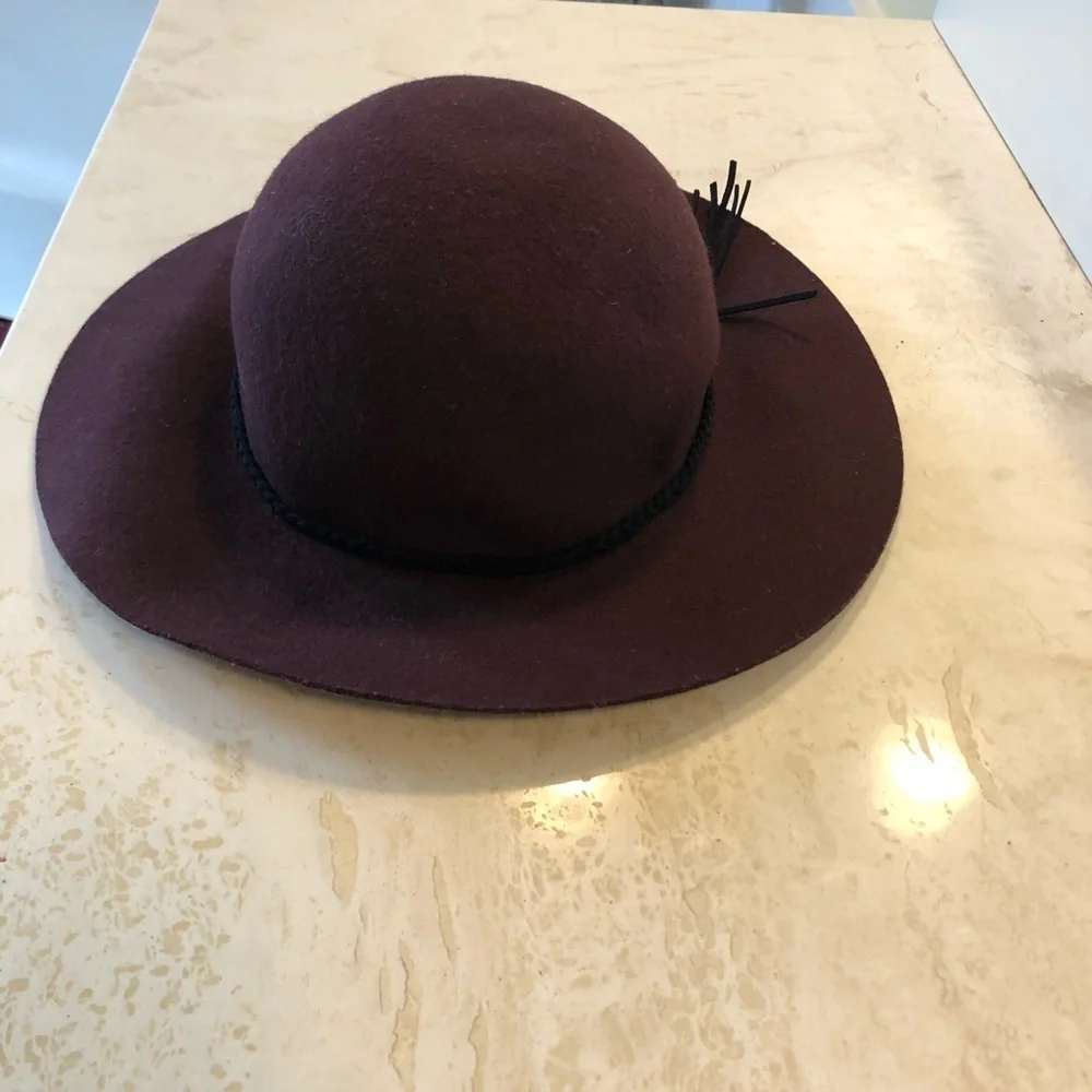 American Eagle Burgundy Wool Felt Hat